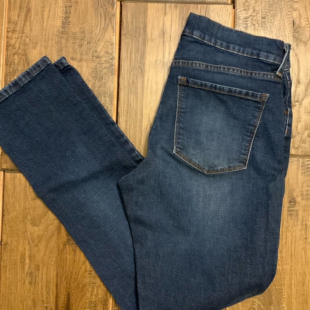 Mott & Bow boyfriend jeans. Size 29 x 32